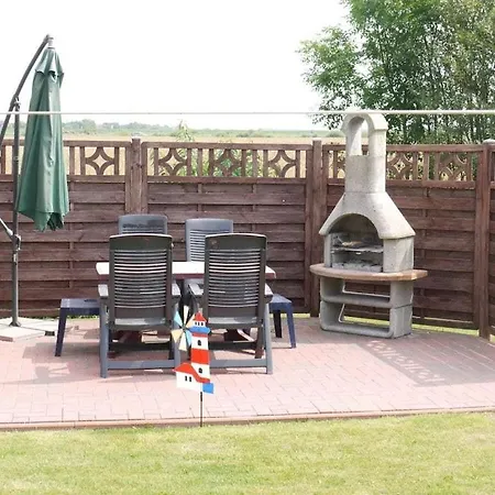 With 2 Bedrooms Casa vacanze Neßmersiel